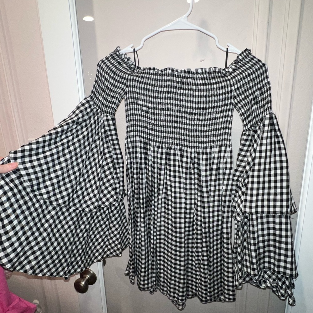 Skylar + Madison black and white checkered flowy short dress